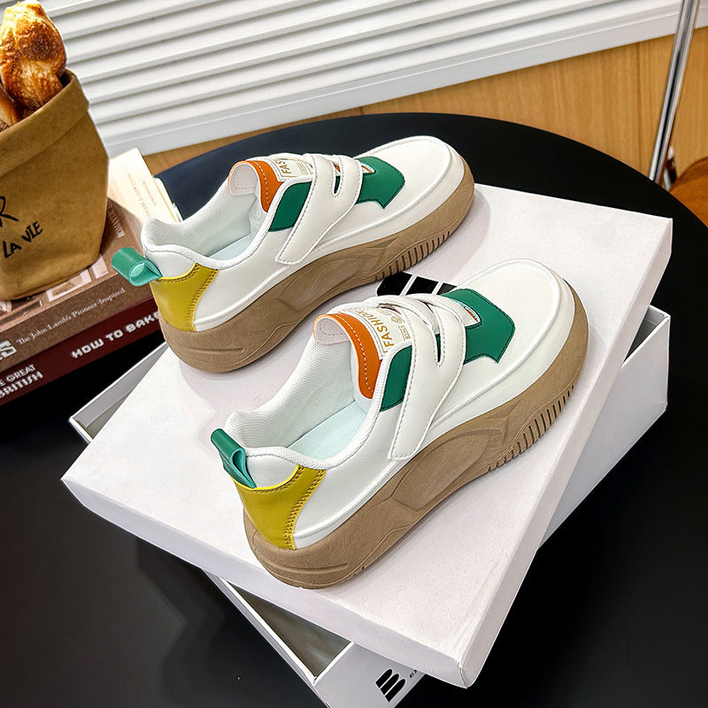 2023-as platform alkalmi cipők