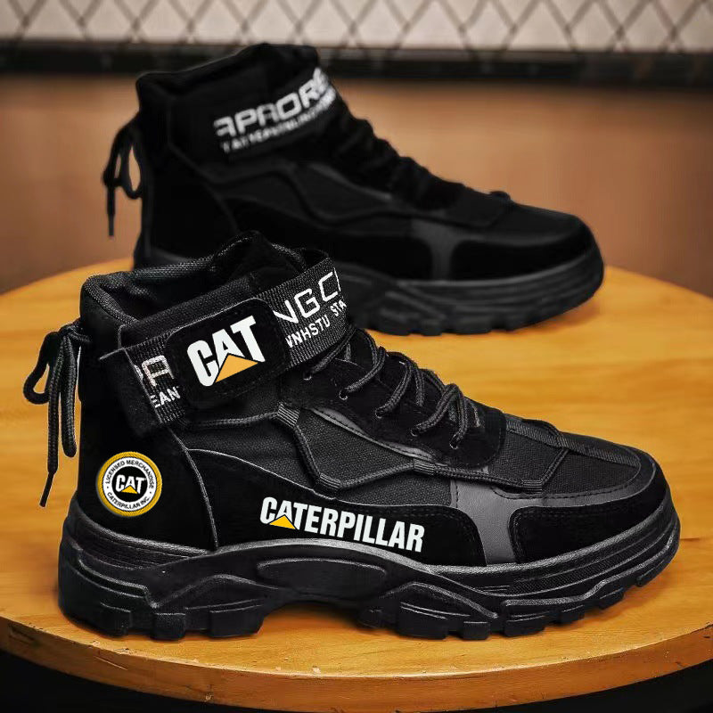 A CAT® férfi szabadtéri cipők lélegzőek, kényelmesek, csúszásmentesek és kopásállóak.