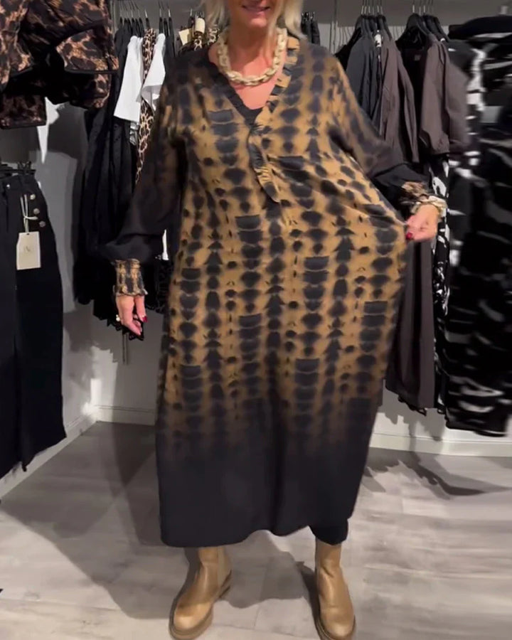 V-nyakú, hosszú ujjú színátmenetes ruha