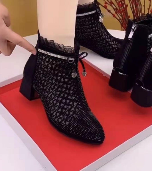 2024 őszi-téli új Martin csizma üreges háló vastag, rövid sarokkal