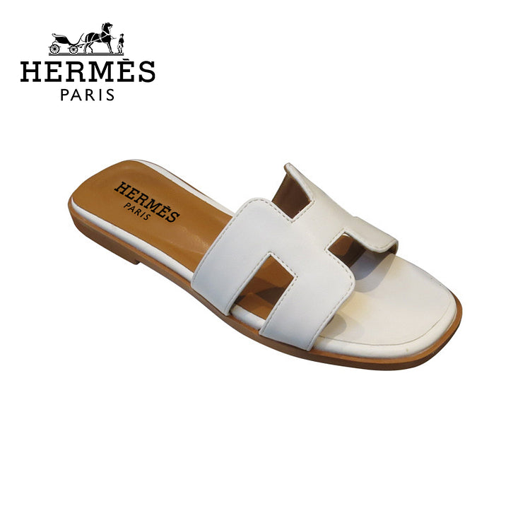 Hermes® női borjúbőr szandál