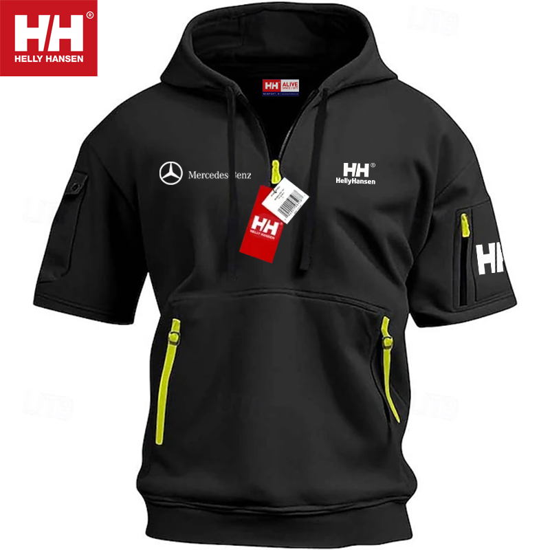 A Helly Hansen® Mercedes-Benz új, bő kapucnis pulóvere korlátozott számban kapható.