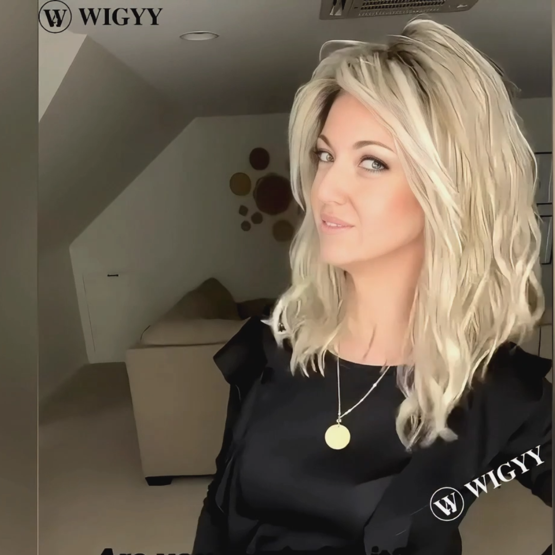 Szőke kiemelések, könnyű, puha paróka