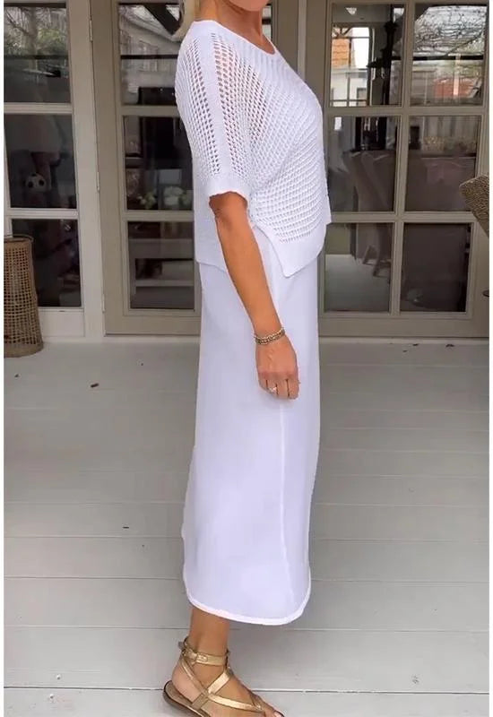 Kétrészes ruha pántokkal és áttört blúzzal