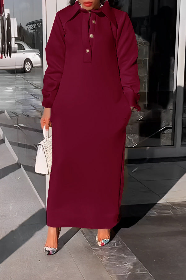 Alkalmi, egyszínű hajtókás félgombos ruha