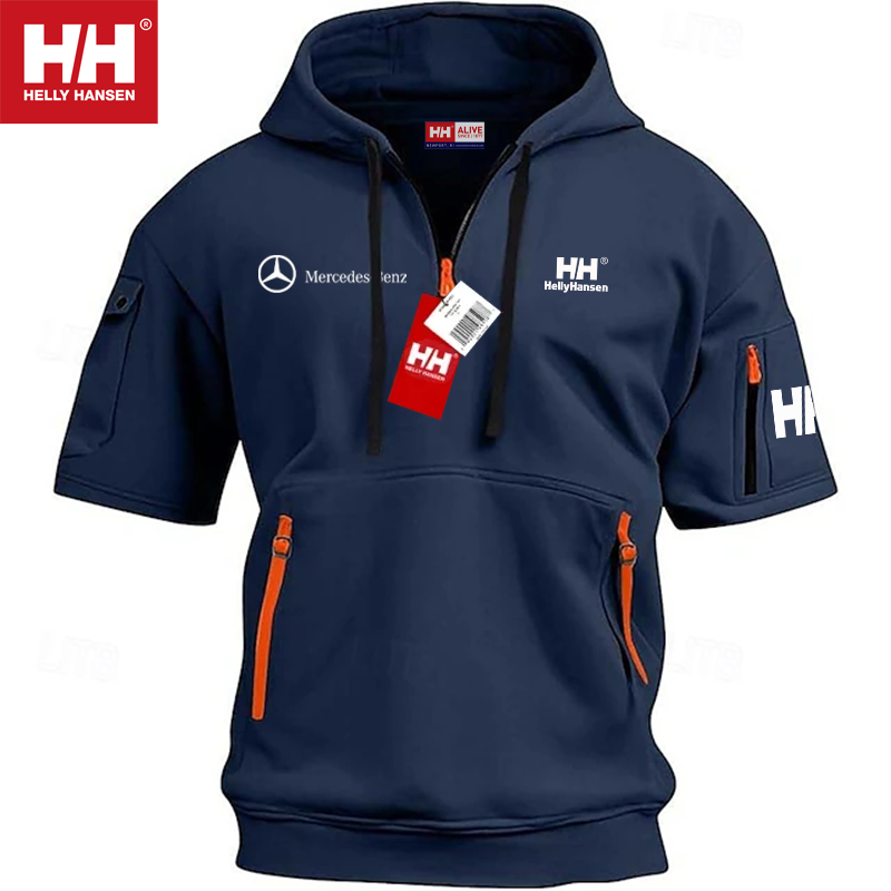 A Helly Hansen® Mercedes-Benz új, bő kapucnis pulóvere korlátozott számban kapható.