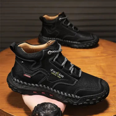 Férfi, kézzel varrott fűzős túracipő