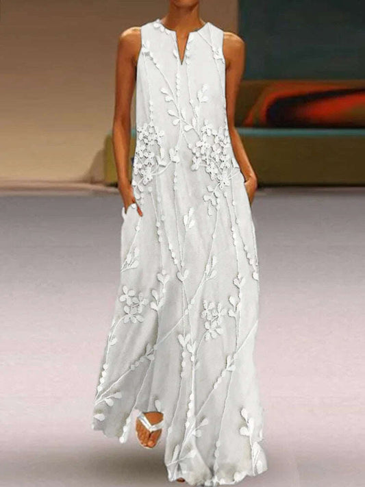 Elegáns és lendületes hosszú ruha virágokkal hímzett csipkével