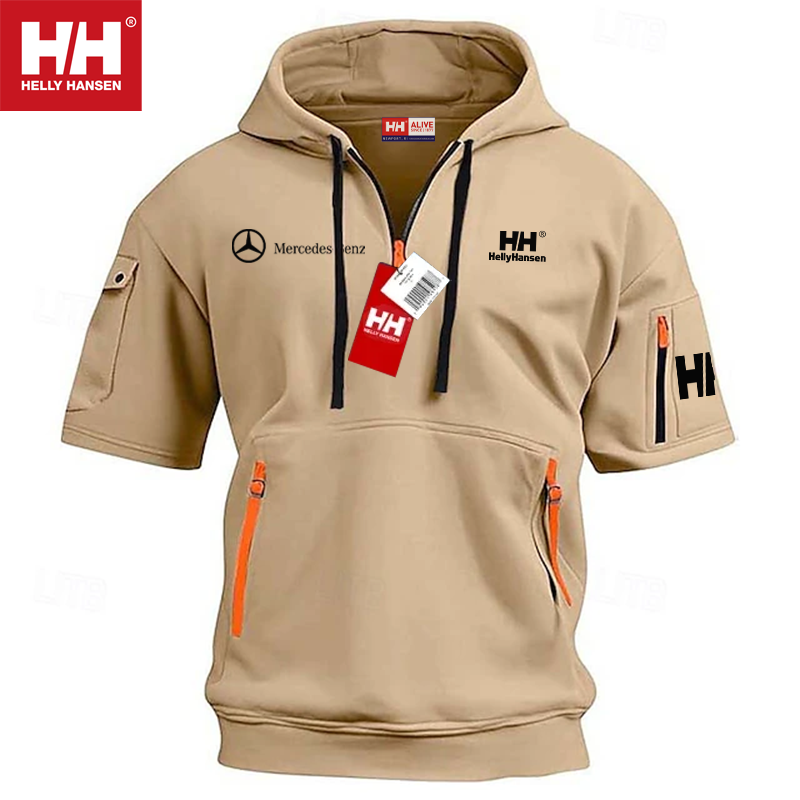 A Helly Hansen® Mercedes-Benz új, bő kapucnis pulóvere korlátozott számban kapható.
