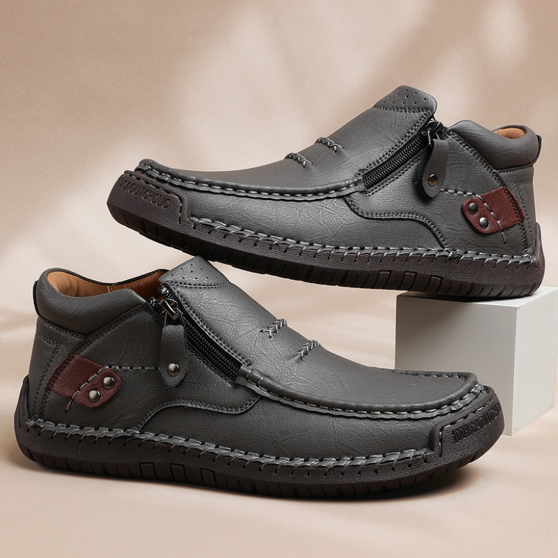 Férfi kézzel készített bőrcipők