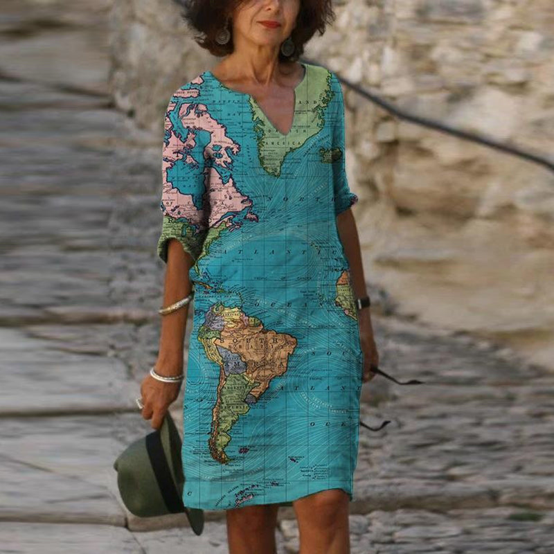 Alkalmi, V-nyakú, bő nyomott ruha