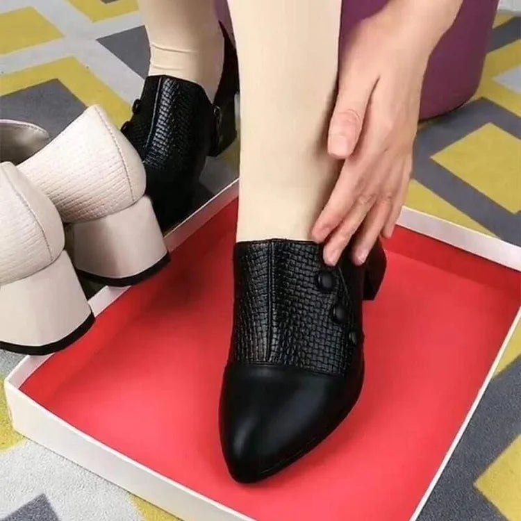 PUHA TALPÚ NŐI BŐR CIPŐ