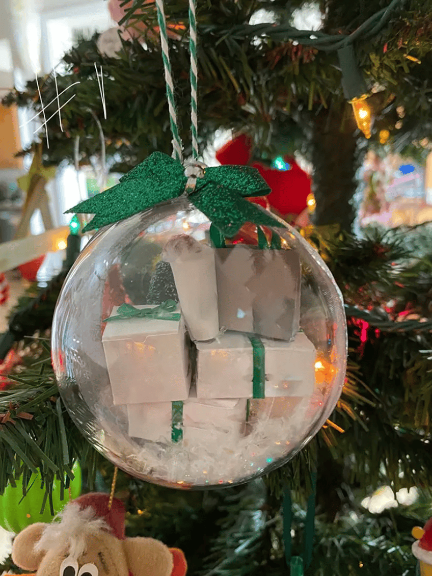 🔥UTOLSÓ NAP 70% KEDVEZMÉNY - 🎁Vicces karácsonyi ajándékdísz