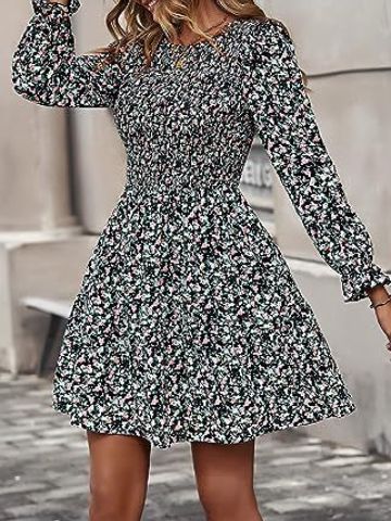 Virágos bohém elegáns ruha, hosszú ujjal