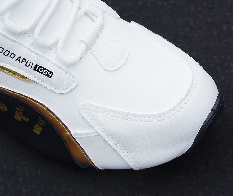 2024-es divatos férfi sportcipők