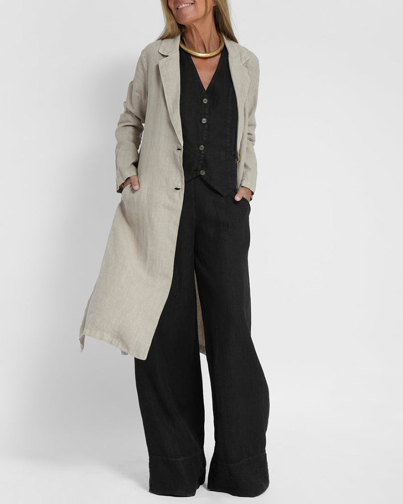 Alkalmi karcsúsított, hosszú gallérú kabát füles zsebekkel