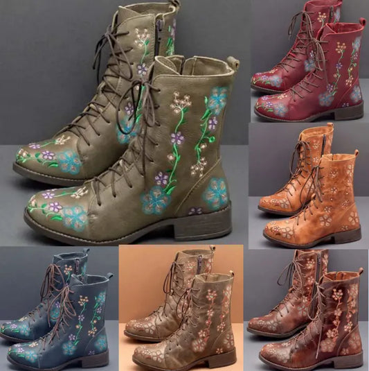 【35-43】 2023-as új őszi és téli hímzett női csizma.